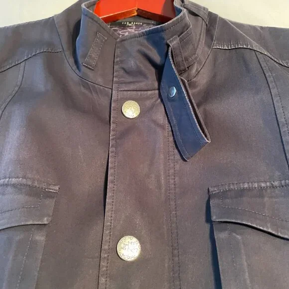 JACKET - Picture 2 of 7